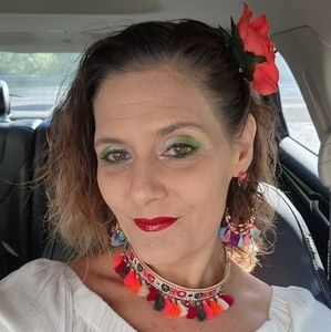 Meet your Posher, Cherish